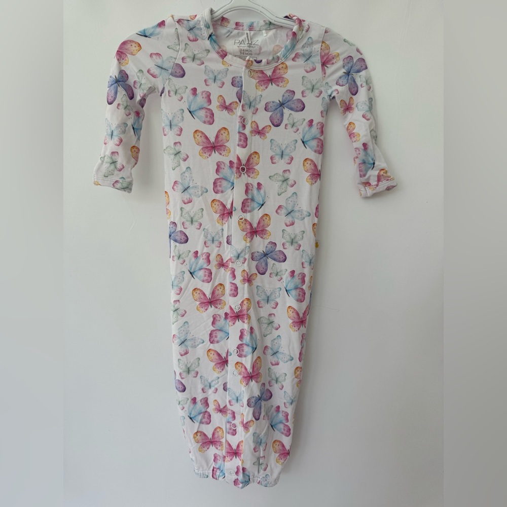 Parz By Posh Pesnut Butterfly Print Baby Newborn Gown